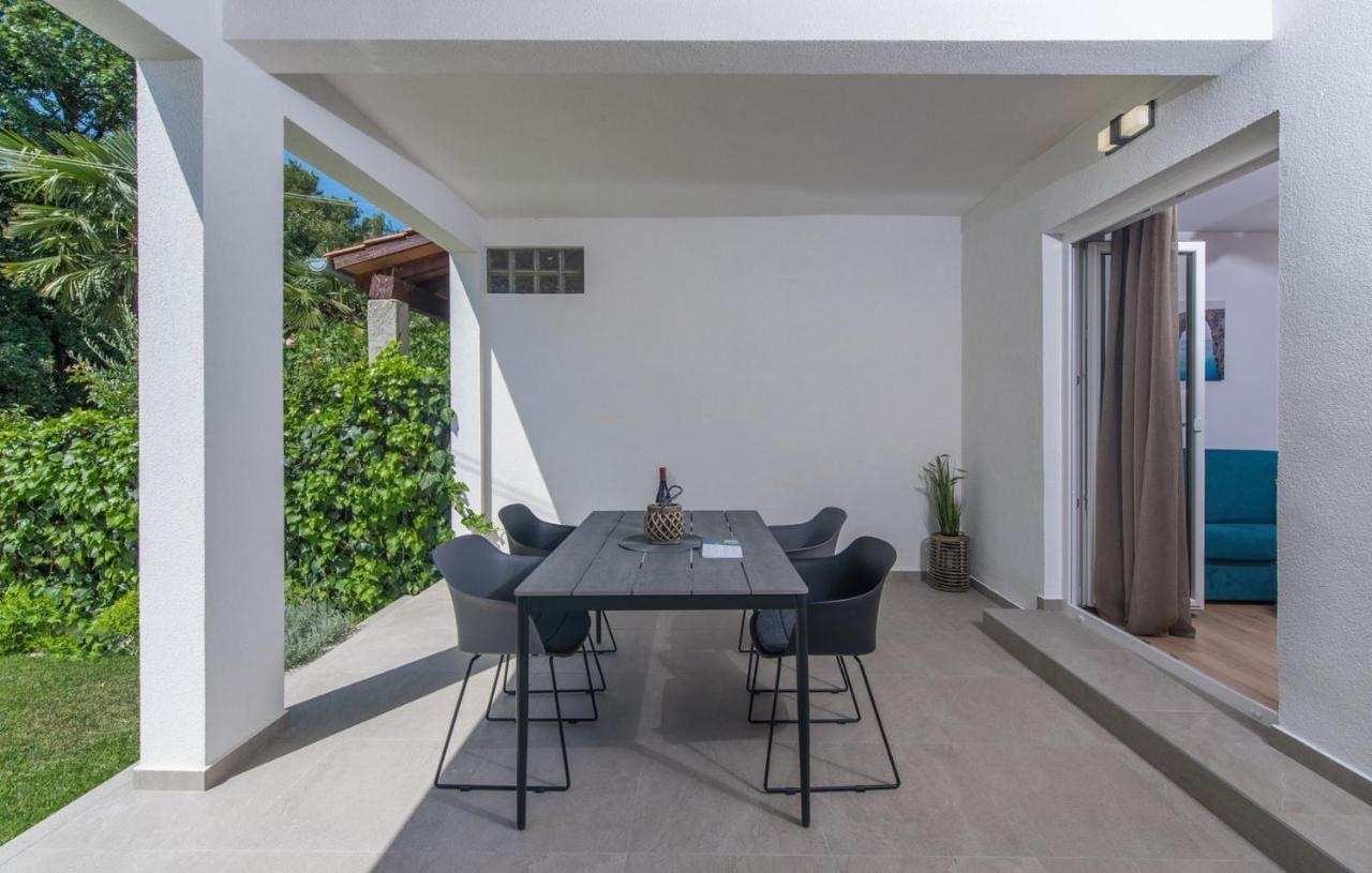 Apartment Vitamare Porec Bagian luar foto